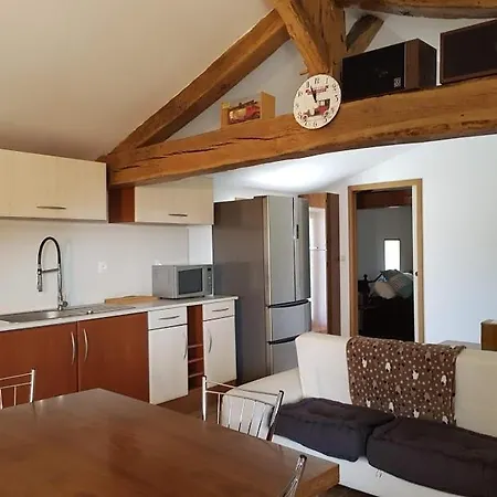 La Thibaudiere 70 M2 Mirebeau